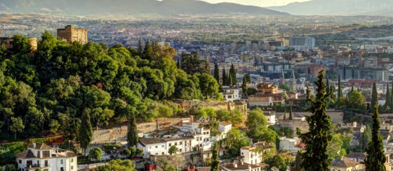 Vivir en Granada: diferencias entre vivir en el centro y en las afueras Vivir en Granada: diferencias entre vivir en el centro y en las afueras