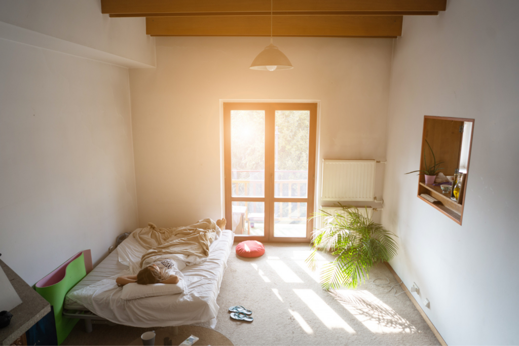comprador de vivienda casa iluminada